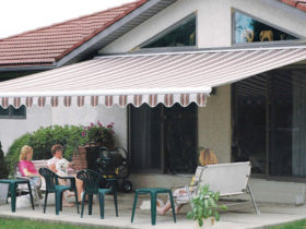 Retractable Awnings 7