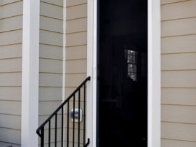 Single Door Screen 4