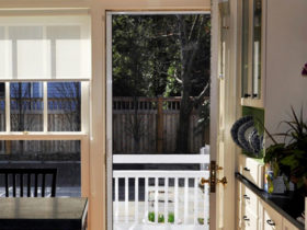 Single Door Screen 3